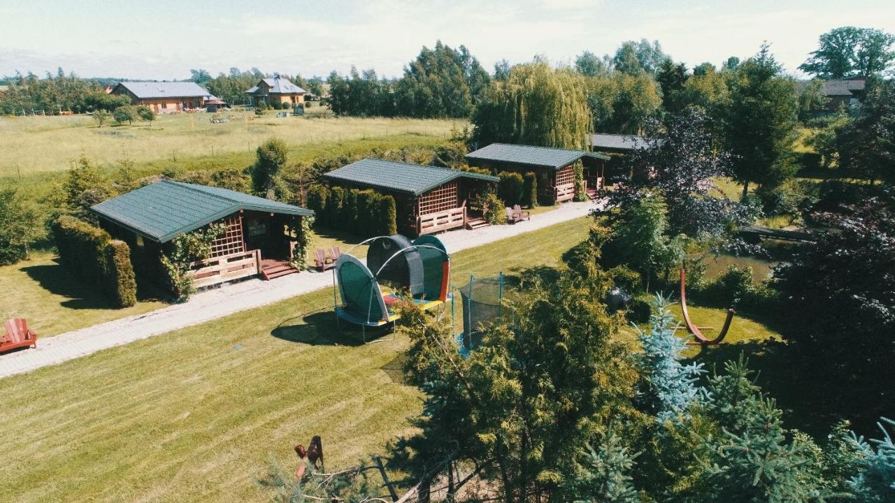 ホテル Kolo Zolwia Gąski エクステリア 写真